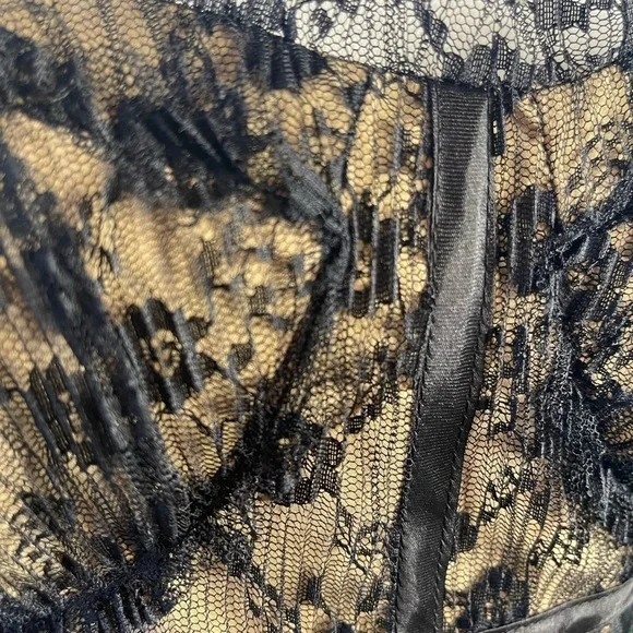 Steve Madden Black Lace Hi-Low Midi Dress with Nude Lining XS NWT Retail $129 - Picture 9 of 16